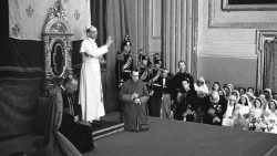 2019.02.27 Pio XII 1941-05-22 Azione Cattolica.jpg