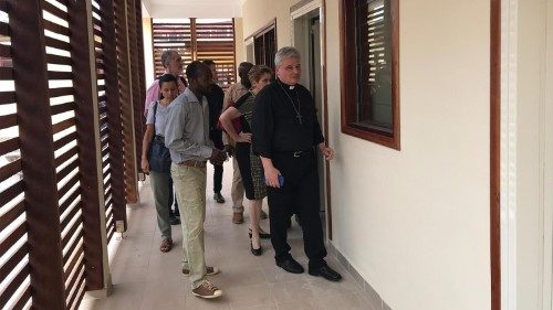 Папський роздавач милостині відкриє в столиці ЦАР педіатричну лікарню