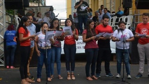 Inscripciones para el voluntariado de educación en la Amazonía