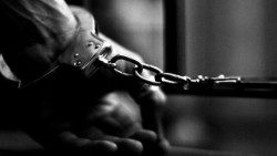 11122014_134033_Prisoner_handcuffs_Credit_Matteo_Parrini_via_Flickr_CNA.jpg