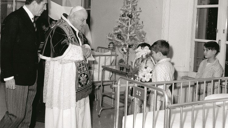 OPBG 150 - Watermark - Visita GIovanni XXIII con presidente Pacelli 1958.jpg