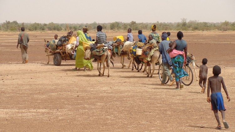 Questão da migração constitui um dos desafios para a África Ocidental