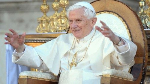 Benediktas XVI: vyskupai tebūna ištikimi, išmintingi ir geri tarnai