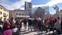 Norcia - Piazza san Benedetto.JPG