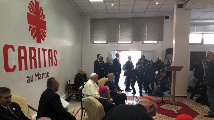2019.03.30 Papa Francisco en Caritas de Rabat en encuentro con los migrantes