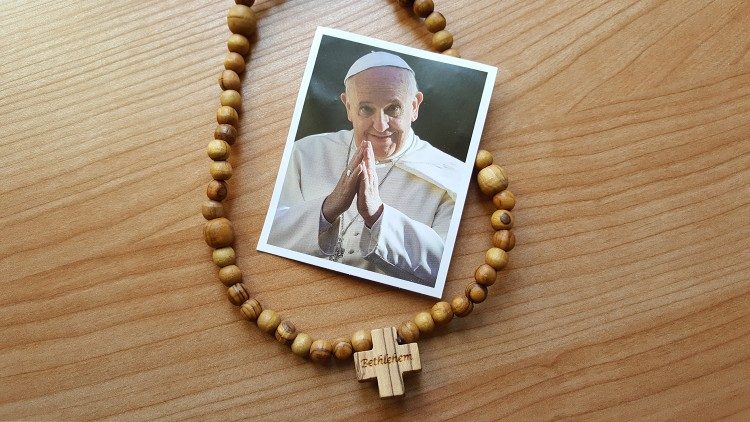 Броеница, подарък от папата на Палмова неделя през 2019