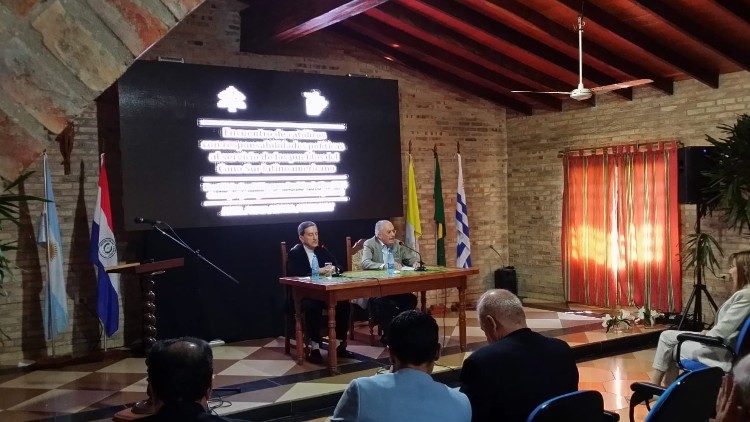 "Diálogo entre pastores y políticos del cono Sur"