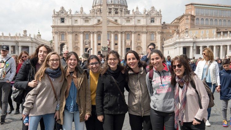 2019.04.16 univ 2019. Studenti Opus dei a Roma