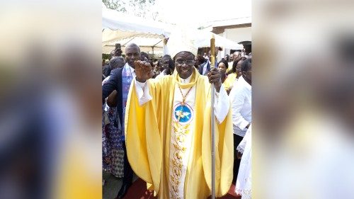 Costa d'Avorio: i vescovi chiedono riconciliazione, dialogo e trasparenza