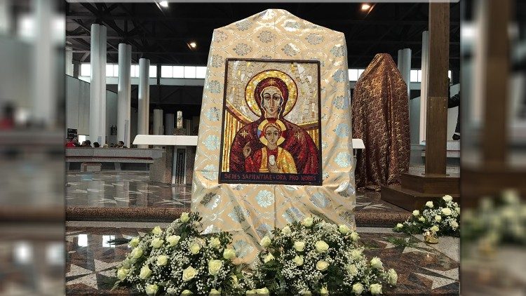L'icona di Maria Sedes Sapientiae al Santuario nuovo di San Gabriele dell'Addolorata
