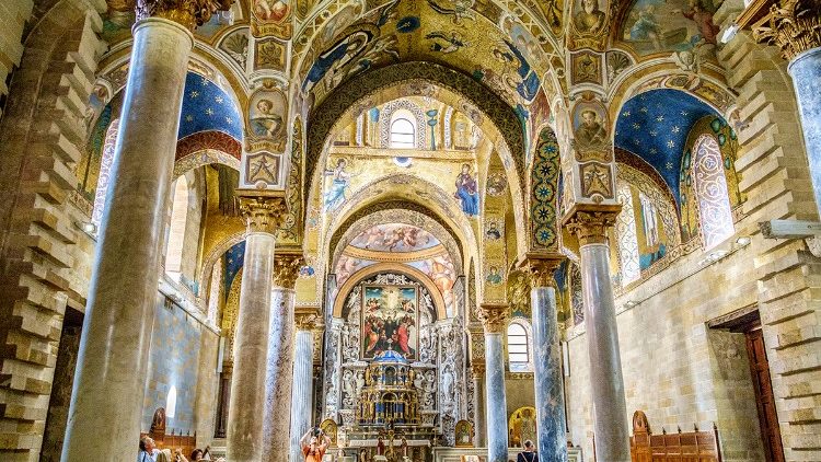 Shën Mërisë së Amirit (sh. XII), e cila përmban famullinë e Arbëreshëve në Palermo