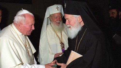 Hace veinte años el viaje de Juan Pablo II a Rumania