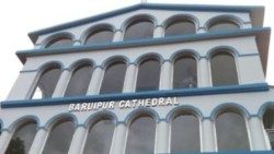 Baruipur-Cathedral.jpg