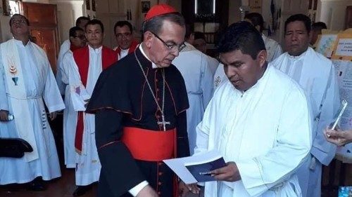 El Salvador: Priester ermordet