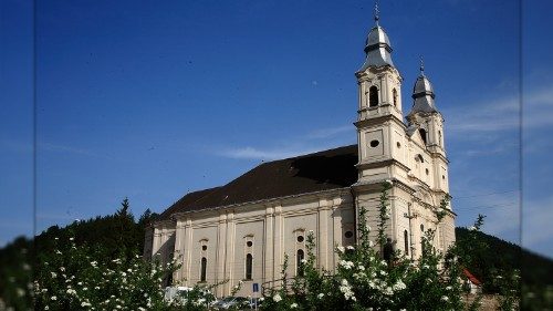 Nunzio apostolico in Romania: l’invito a camminare insieme 