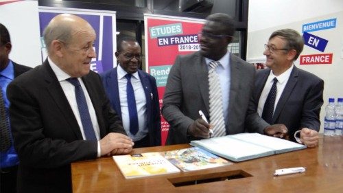 RD Congo : Signature d’une convention de partenariat entre l’ULC et l’ICAM