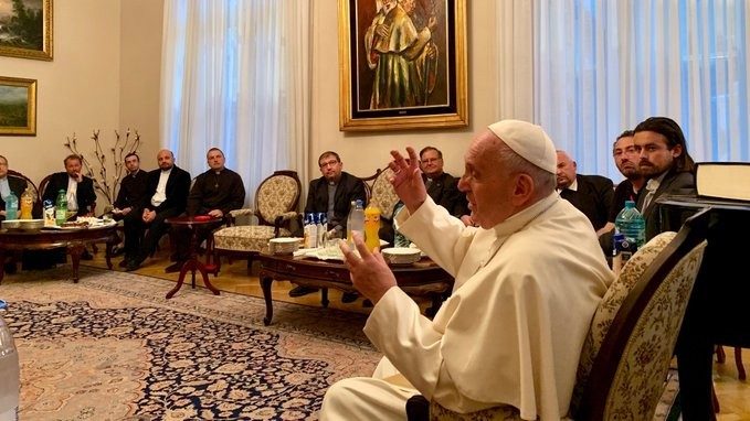 2019.05.31 Incontro Papa con i Gesuiti di Romania