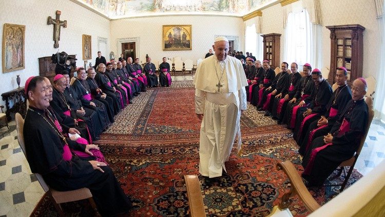 Popiežiaus Pranciškaus susitikimas su vyskupais