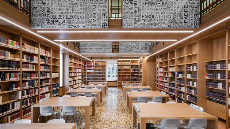 Biblioteca Papinskog teološkog fakulteta Posillipo u Napulju