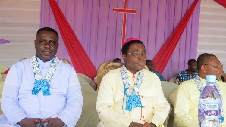 Bishop Denis Isizoh (centre) Auxiliary Bishop of Onitsha in Nigeria