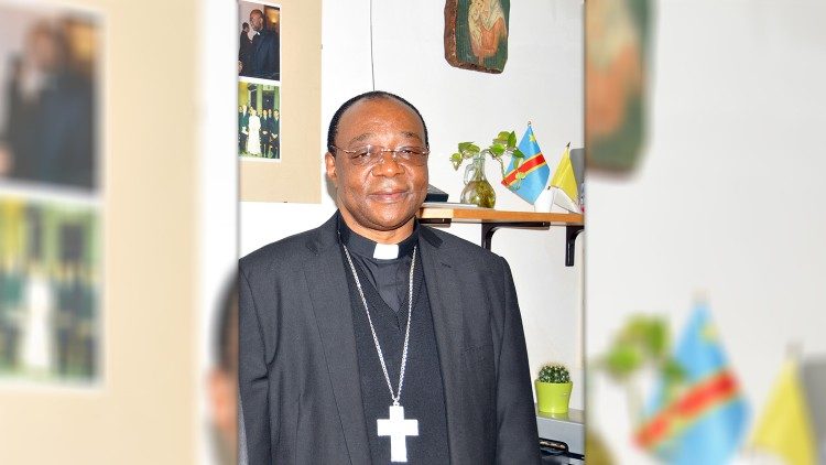 Mgr Léon Kalenga Badikebele (Photo : JP Bodjoko, SJ/Vaticannews)