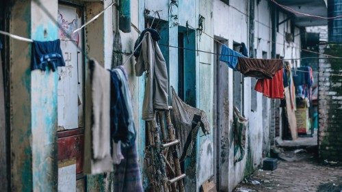 Covid-19, Oxfam: spettro povertà estrema per mezzo miliardo di persone