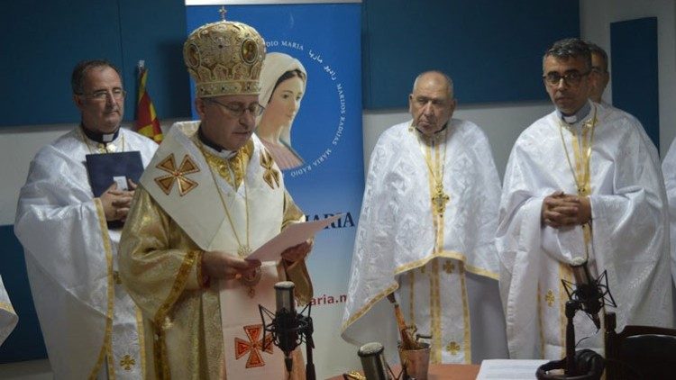 Епископот Стојанов го благослови студиото на Радио Марија во Струмица