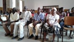 Palestra sobre idosos em São Tomé e Príncipe 1.jpg