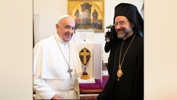 Pope Francis with a delegate from the Ecumenical Patriarchate of Constantinople