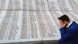 Semso Osmanovic Memoriale genocidio di Srebrenica - Bosnia 2AEM.jpg