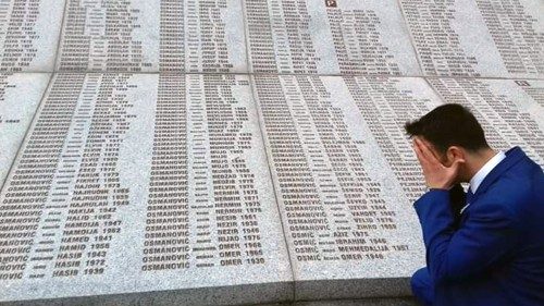 Il genocidio di Srebrenica raccontato da Semso e Hasan, due sopravvissuti