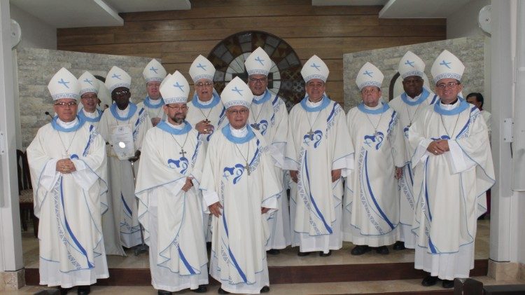 Bispos da Conferência Episcopal do Panamá reunidos em sua segunda Assembleia plenária anual - julho 2019