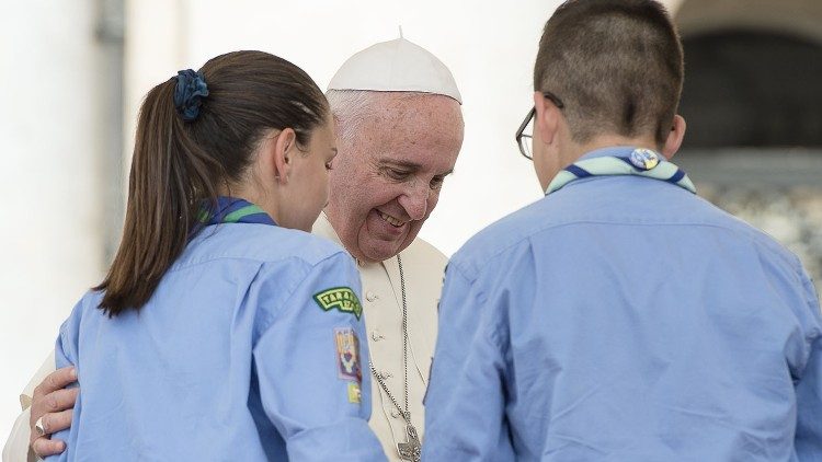 When Pope Francis met scouts in Vatican