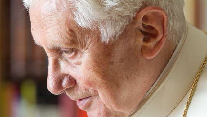 Arkivbild av påven emeritus Benedictus XVI 