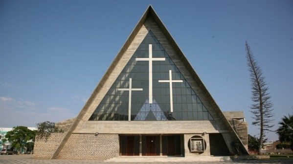 2019.07.25 Sé Catedral de Benguela, Angola ** Cattedrale di Benguela, in Angola