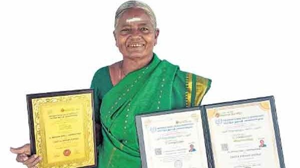 மூலிகை தாய்க்கு 'வைத்ய பூஷன் விருது 