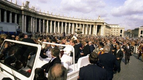 Od atentátu na sv. Jána Pavla II. uplynulo 40 rokov: Dejiny sveta sú v Božích rukách 