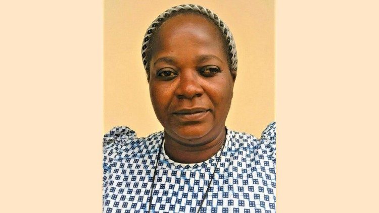 Sœur Edith-Justine Mbuluku, Supérieure générale des Sœurs de Marie au Kwango Kikwit/RDC