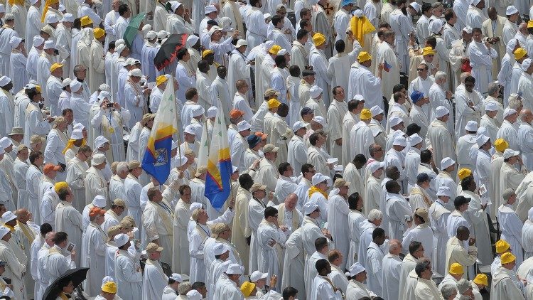 Juni 2010: Abschlussfeier zum "Jahr des Priesters" auf dem Petersplatz