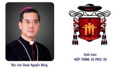 Vescovo Nguyen Nang - Vietnam.jpg