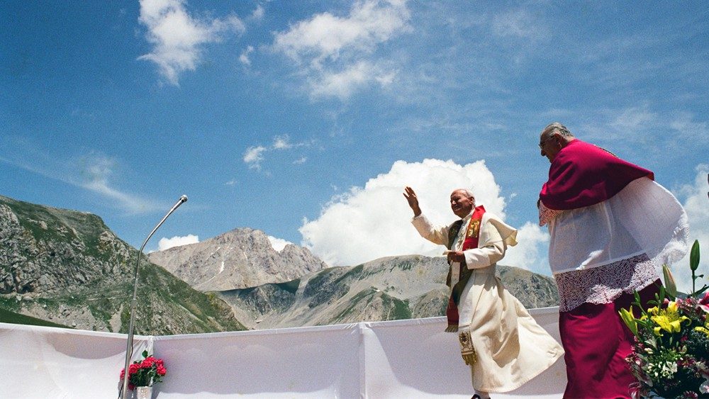 2019.08.17 Giovanni Paolo II in montagna - MARCHE1993.jpg