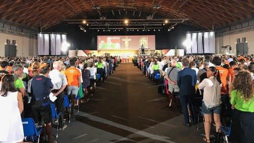 Mladí ľudia a migrácia - biskupi Stredomoria sa v r. 2020 zídu v Bari