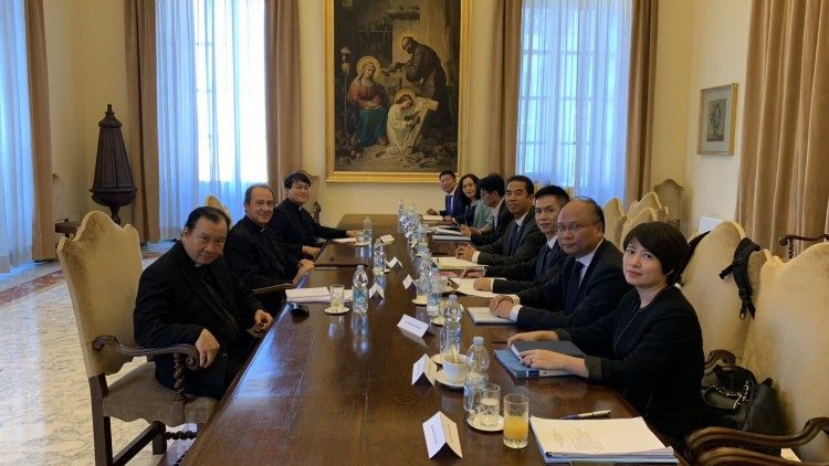 2019.08.23 Incontro delegazione Vietnam in Vaticano
