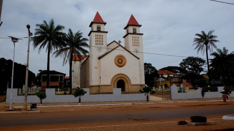 катедральний собор в Бісау