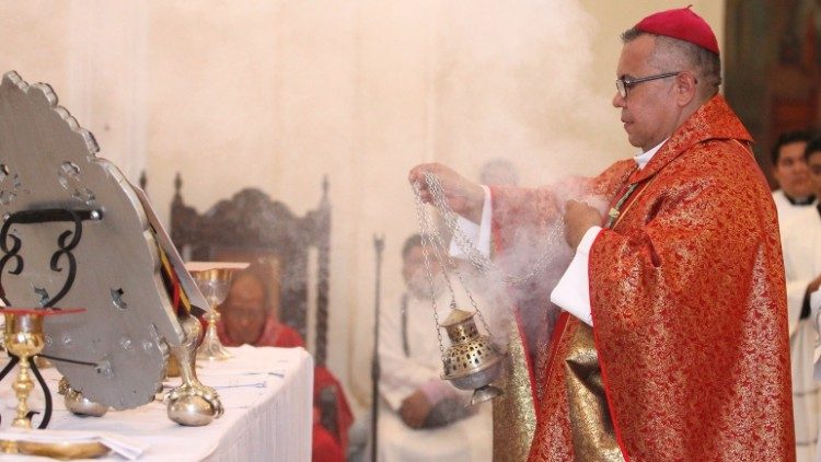 2019.08.27  Nuevo obispo de la diócesis de León, Nicaragua, Monseñor René Sándigo