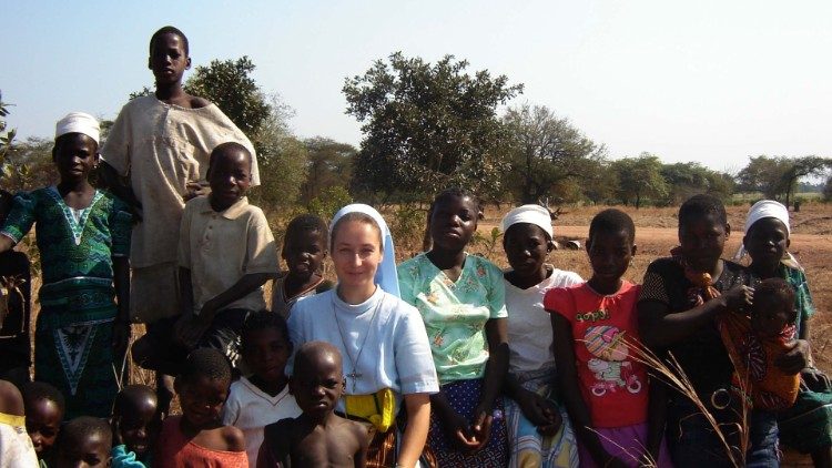 Irmã Hanna Kulaszewska missionária em Moçambique
