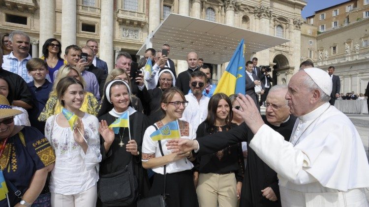 Šventasis Tėvas sveikina ukrainiečius