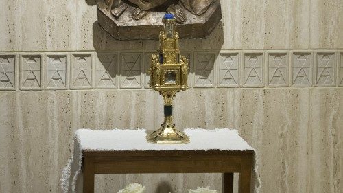 Francesco e il 67° anniversario della Lacrimazione della Madonna di Siracusa 
