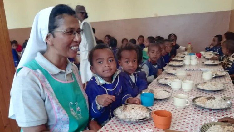 Školska menza u jednoj školi na Madagaskaru