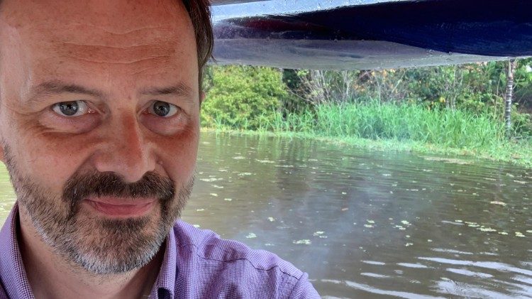 Bernd Hagenkord unterwegs - hier im Amazonasgebiet